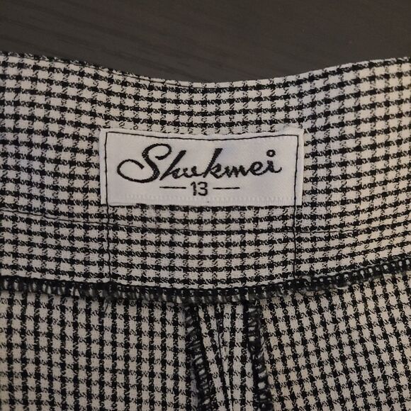 Shukmei Gingham Pleated Shorts – Black & White, Size 13 - Picture 6 of 6